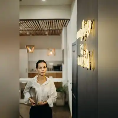 成凝哲
